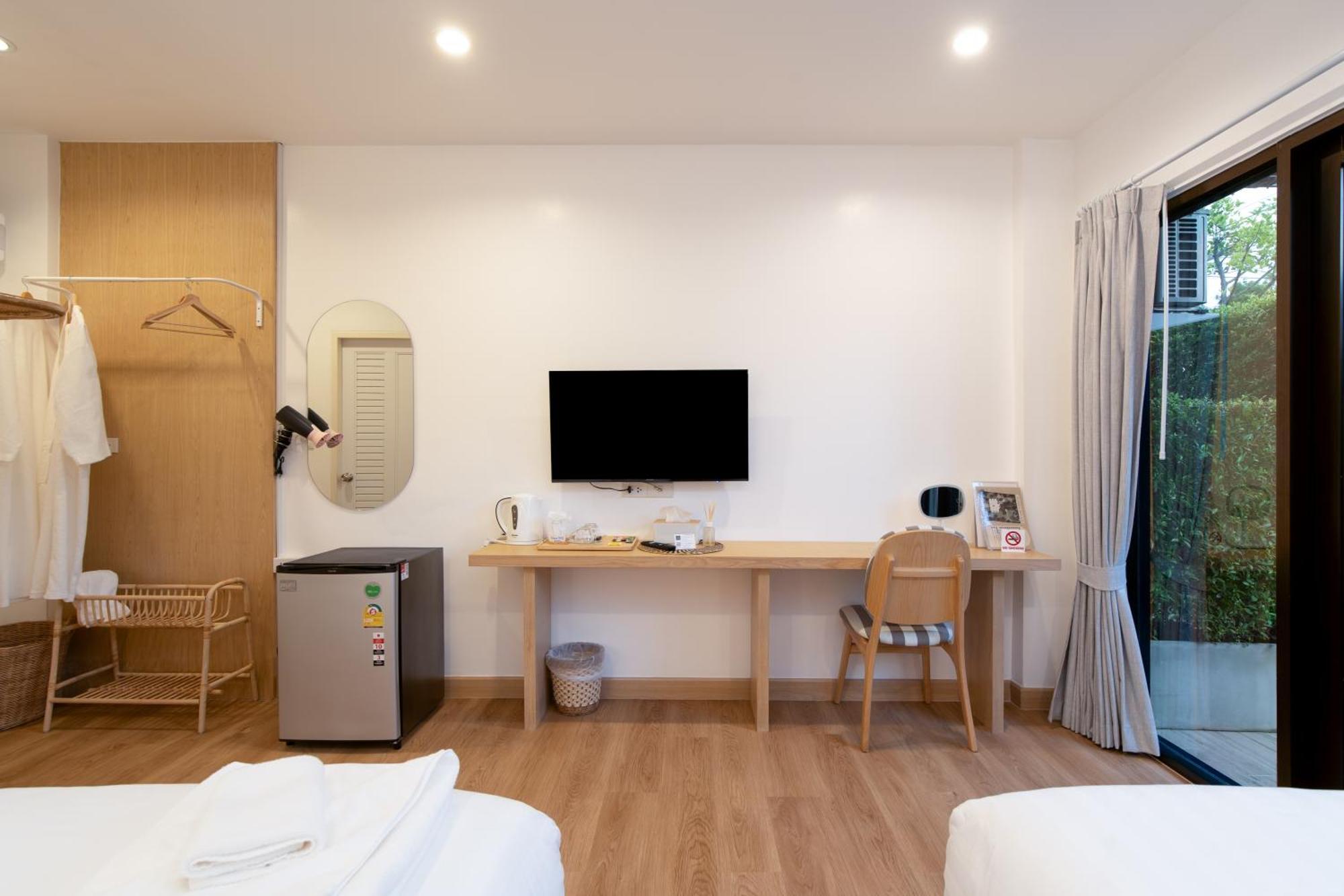 The Modeva Hotel Kanchanaburi Phòng bức ảnh