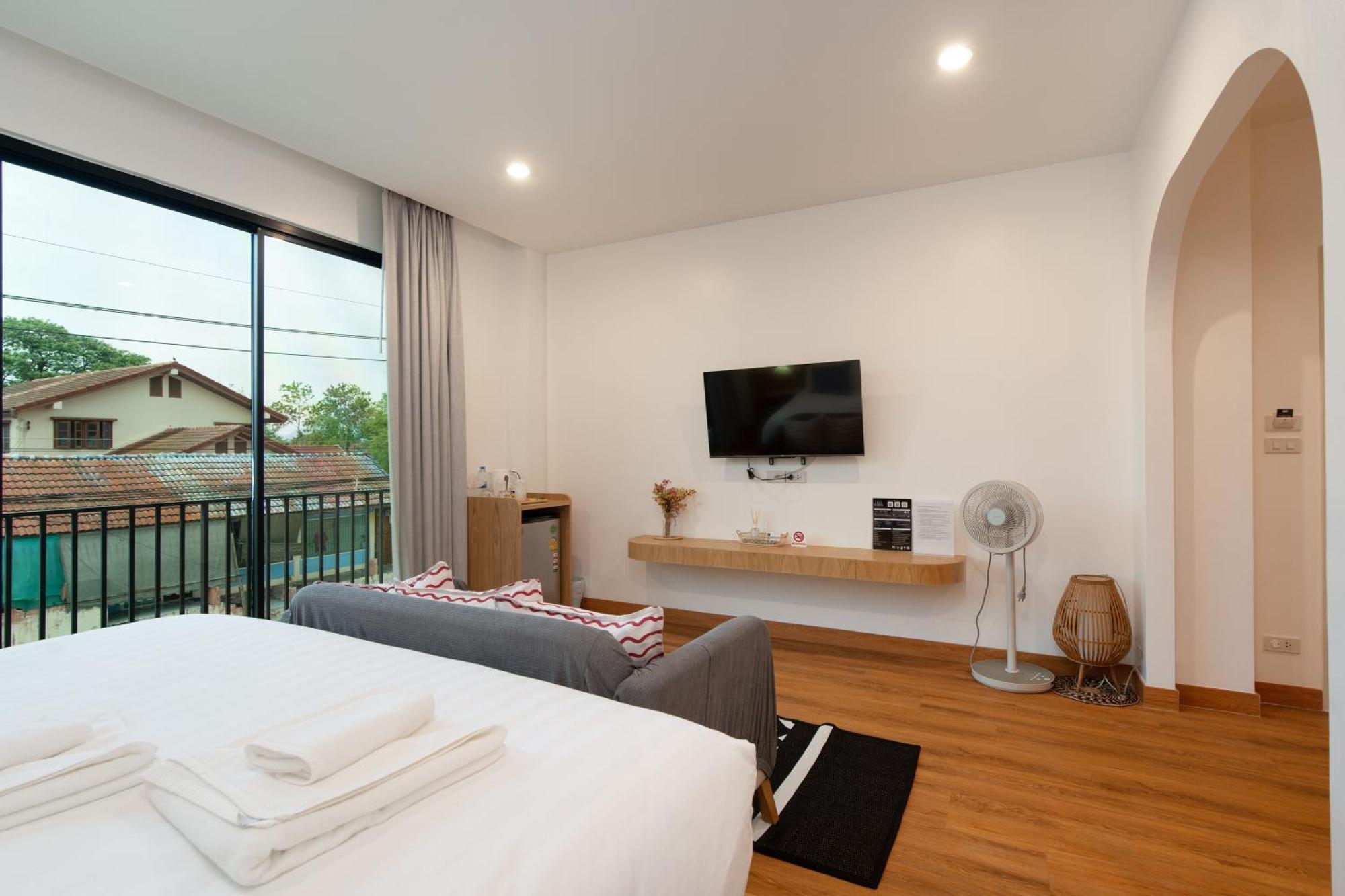 The Modeva Hotel Kanchanaburi Phòng bức ảnh