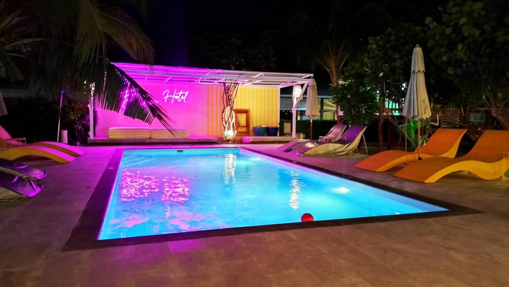 The Modeva Hotel Kanchanaburi Ngoại thất bức ảnh